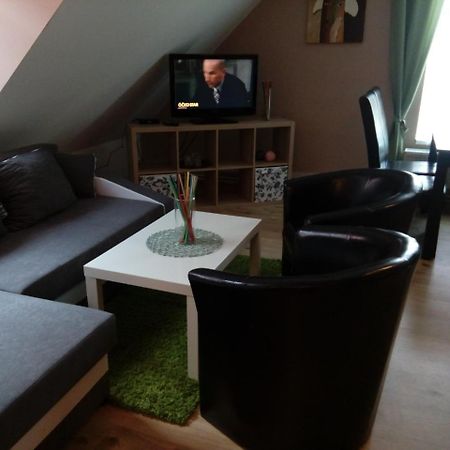 Hostinske Pokoje U Kulinare Domažlice Zewnętrze zdjęcie